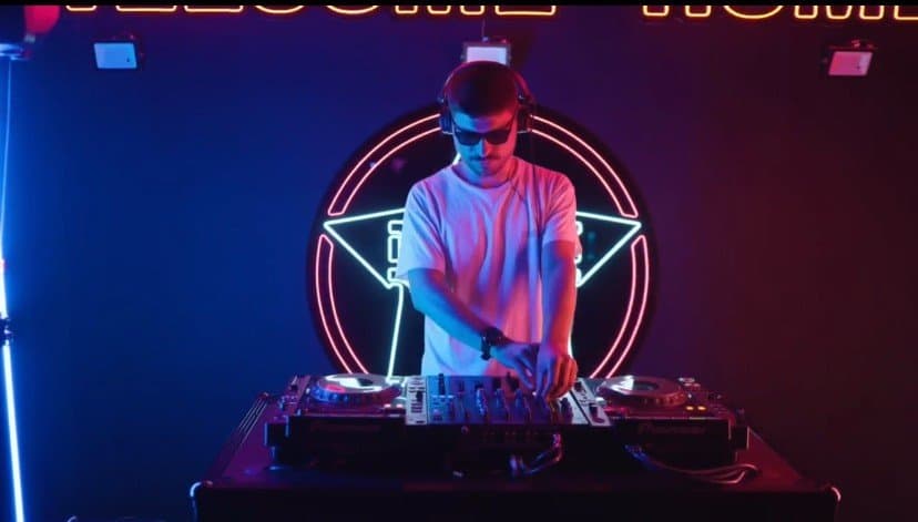 Musique T. — çalışma 6