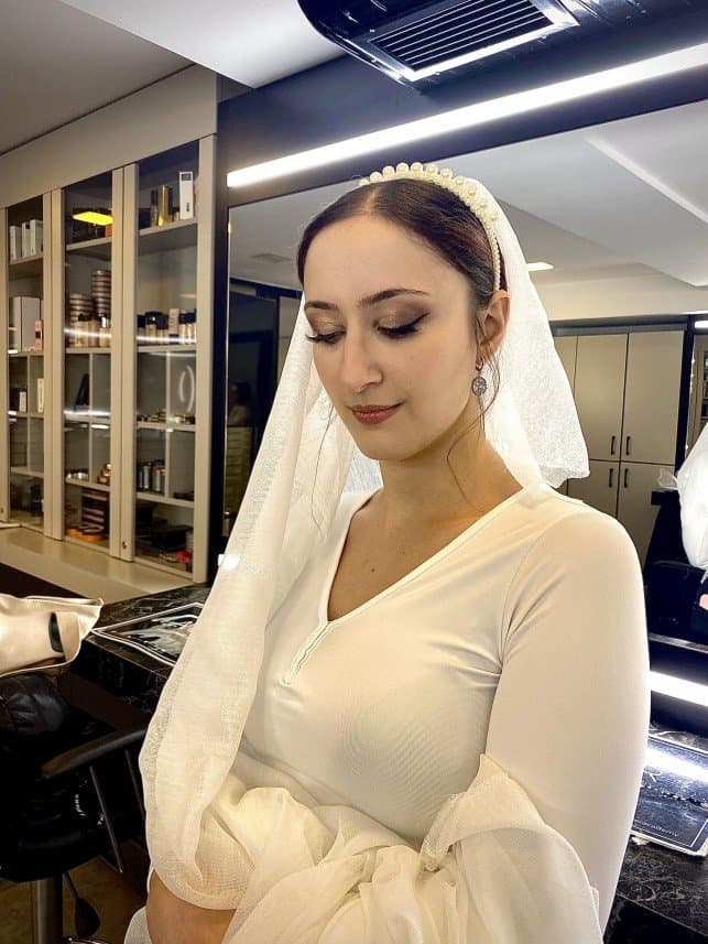 Ayşegül Y. — çalışma 6