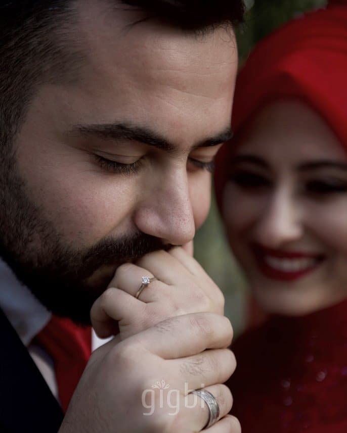 Aysha F. — çalışma 8