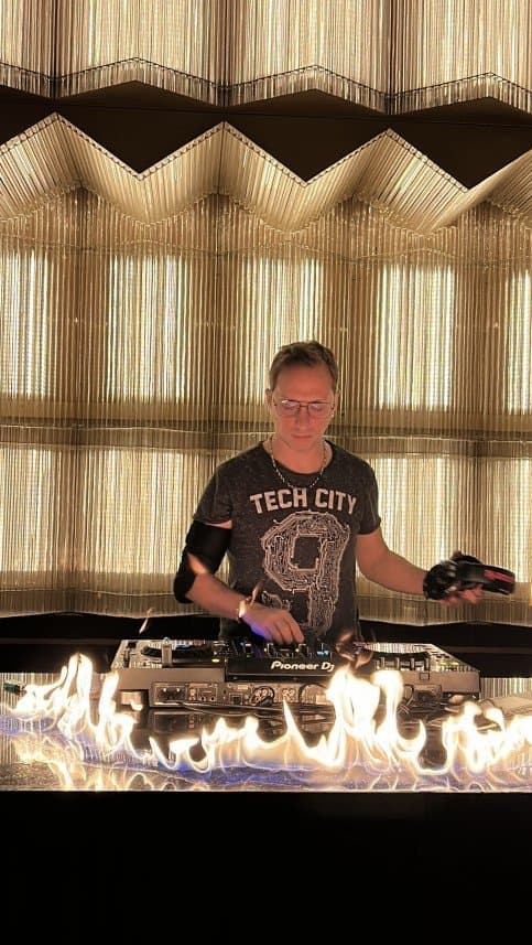 Dj Ö. — çalışma 3