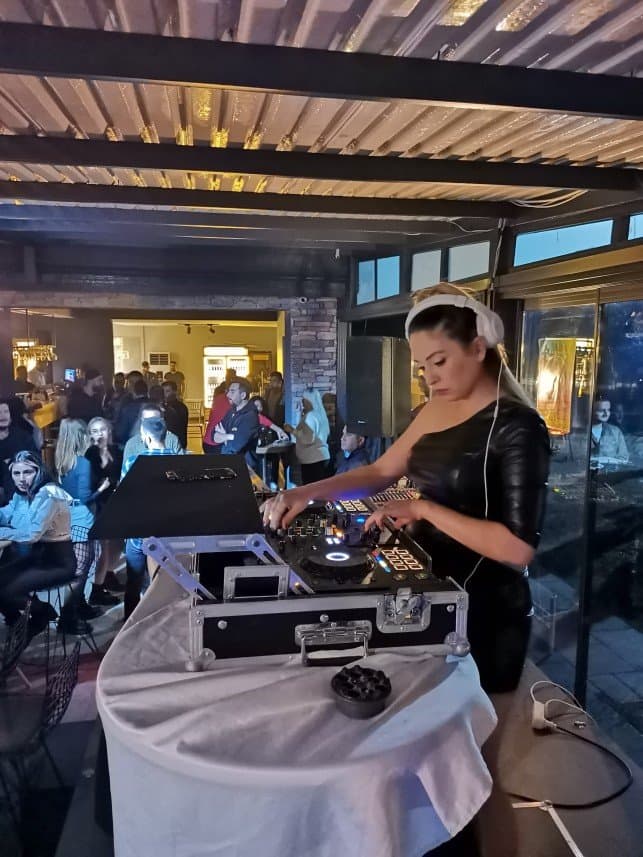 Dj R. — çalışma 3