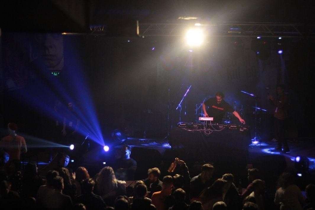Dj U. — çalışma 1