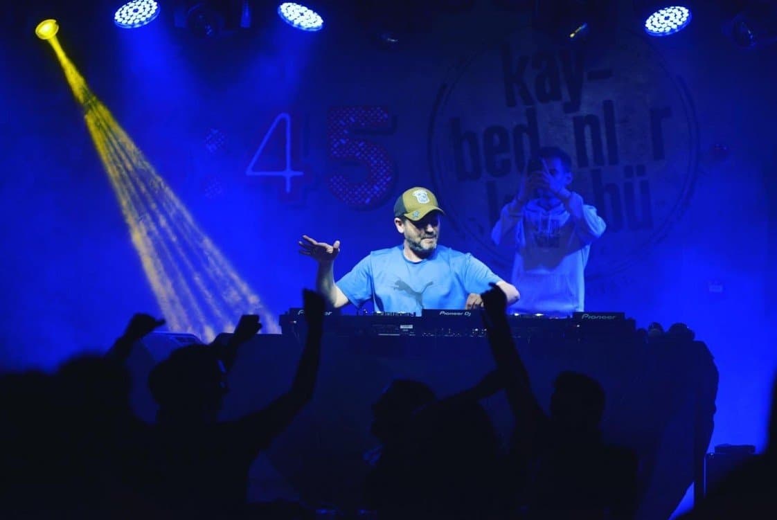 Dj U. — çalışma 3