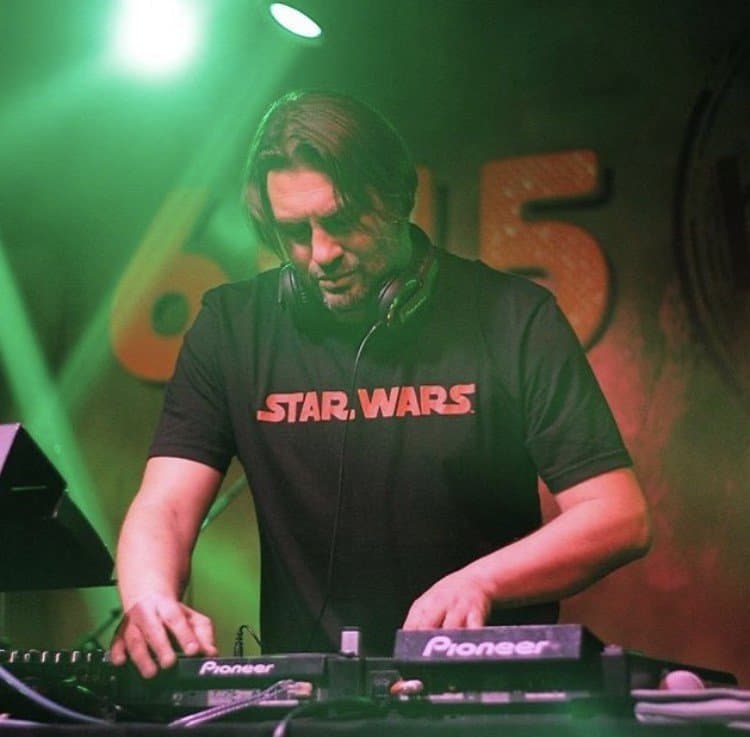 Dj U. — çalışma 7
