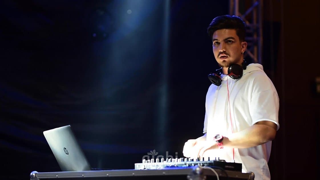 DJ E. — çalışma 1