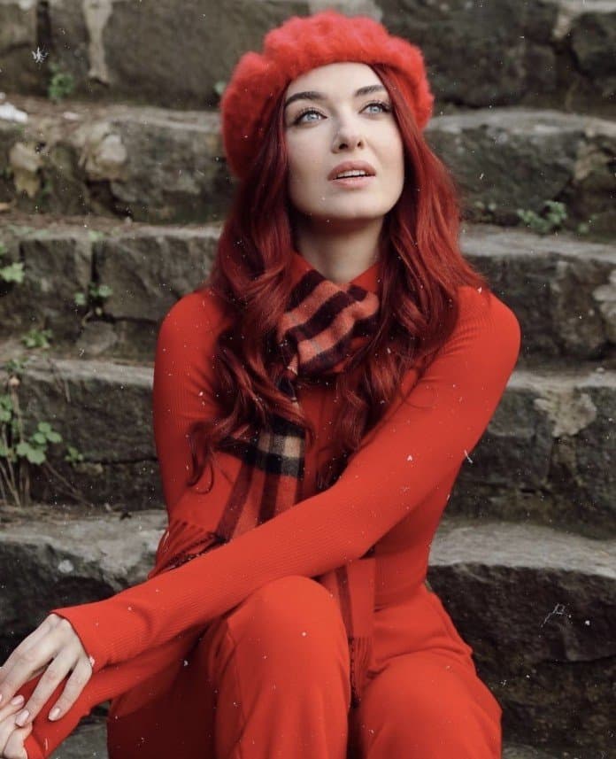 Ela H. — çalışma 1