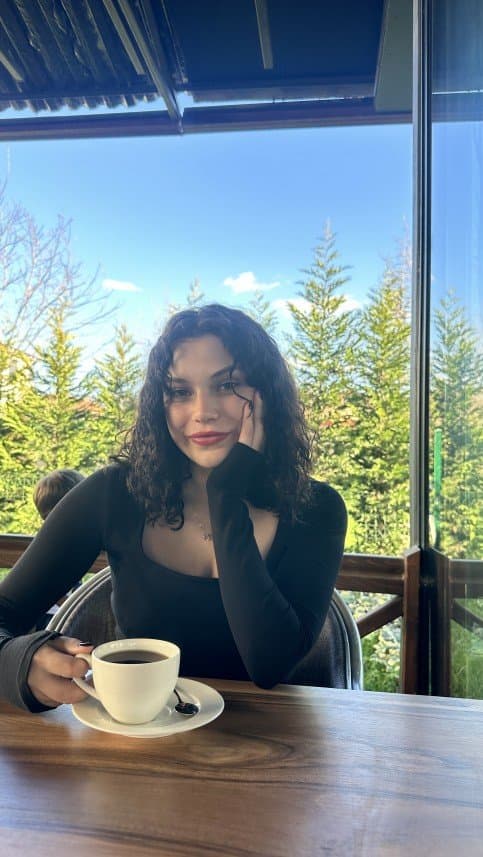 Elif Ö. — çalışma 2