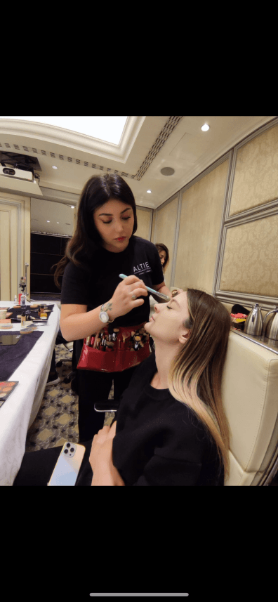 Makeup C. — çalışma 4