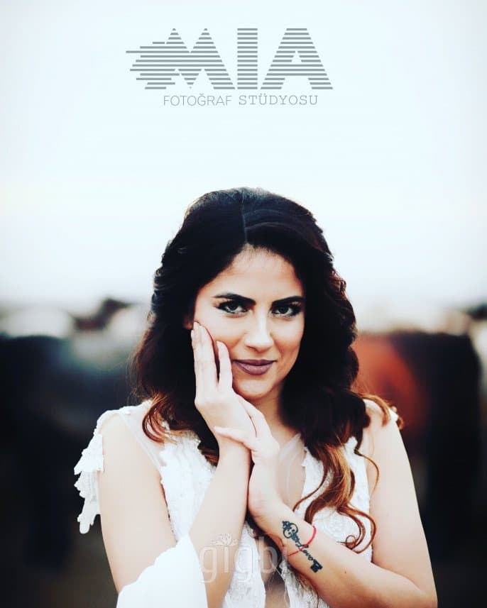 Mia S. — çalışma 6