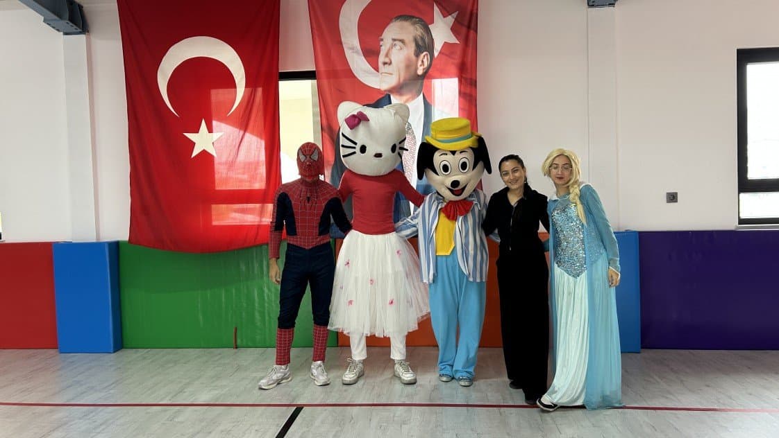 Mim O. — çalışma 2