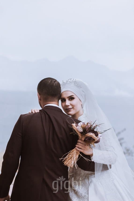 Mutluluk S. — çalışma 2
