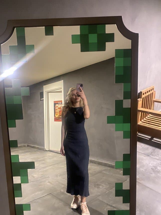 Nigar M. — çalışma 5