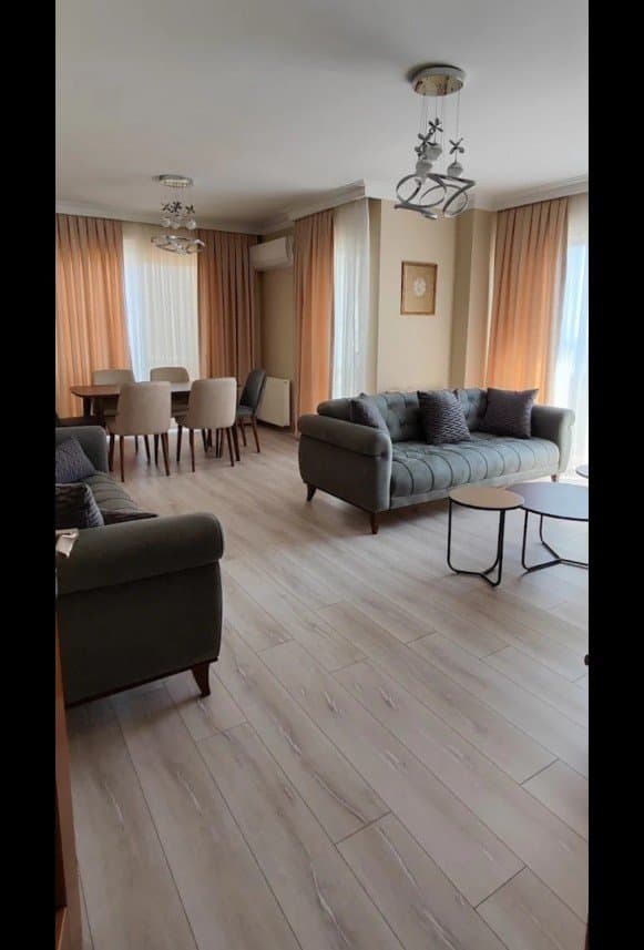 Samira C. — çalışma 5