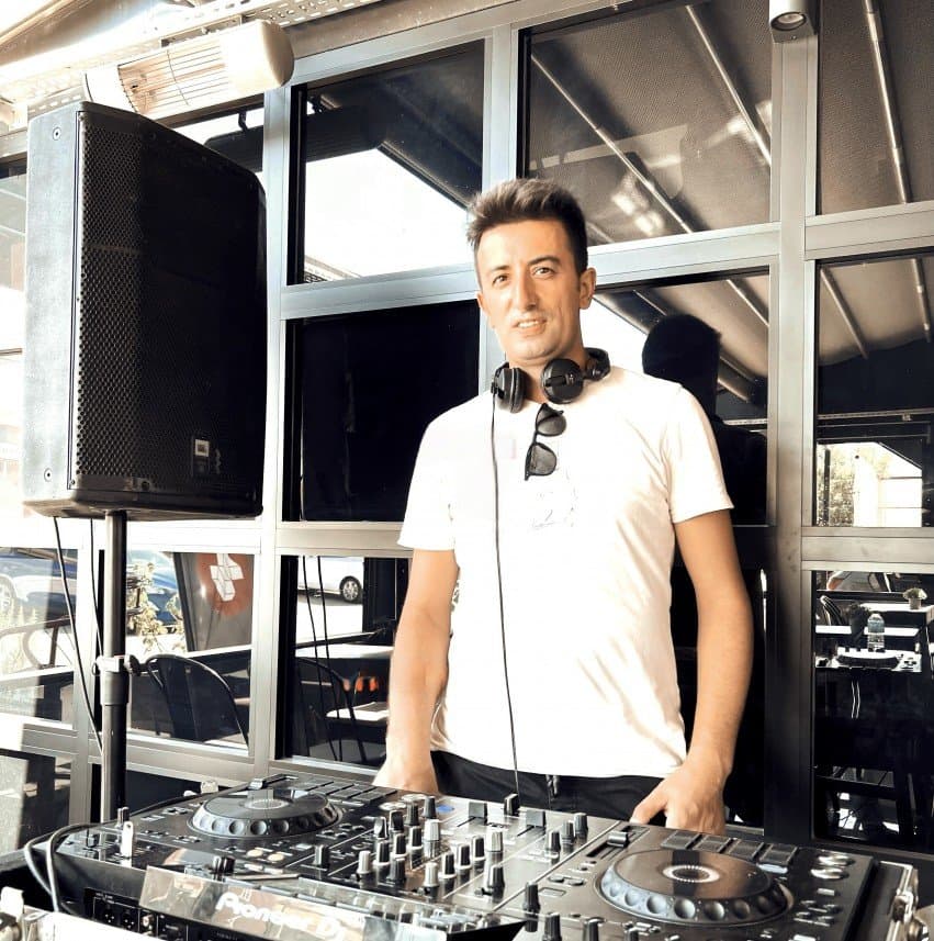 DJ D. — çalışma 1
