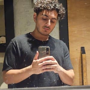Adil S. profil fotoğrafı