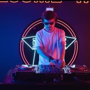 Musique T. profil fotoğrafı