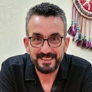 Akın Y. profil fotoğrafı