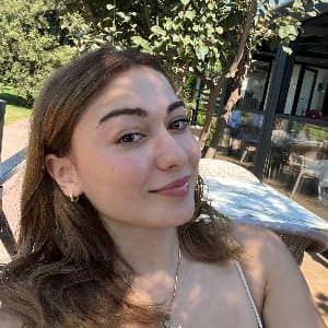 Nur U. profil fotoğrafı