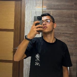 Arda H. profil fotoğrafı