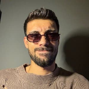 Asaf W. profil fotoğrafı