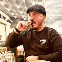 Asim B. profil fotoğrafı