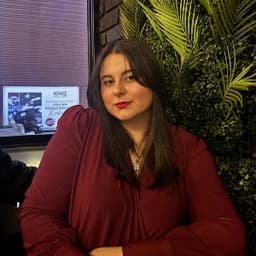 Aslı K. profil fotoğrafı