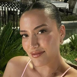 Asya İ. profil fotoğrafı