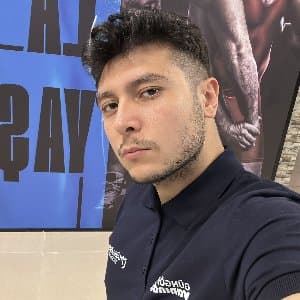 Ayberk Y. profil fotoğrafı
