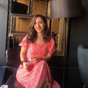 Ayla Y. profil fotoğrafı