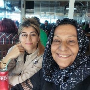 Aynur Y. profil fotoğrafı