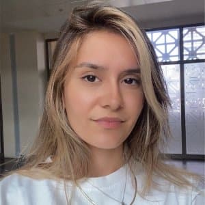 Ayşe B. profil fotoğrafı