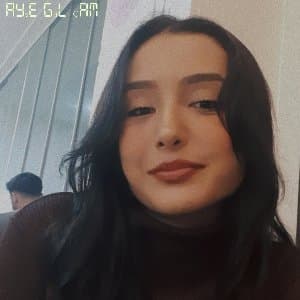 Ayşe Ç. profil fotoğrafı
