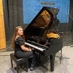 Ayşe S. profil fotoğrafı