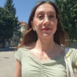 Ayşegül D. profil fotoğrafı