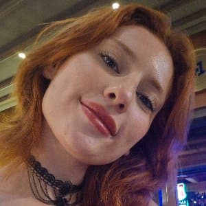 Ayşenur B. profil fotoğrafı