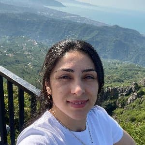 Ayşenur G. profil fotoğrafı