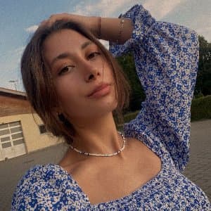 Ayşenur Z. profil fotoğrafı