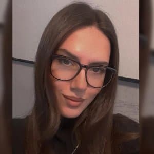 Aysun R. profil fotoğrafı