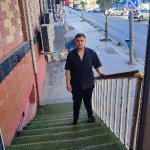 Azad B. profil fotoğrafı
