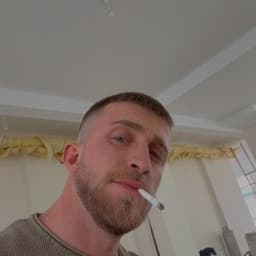 Azad K. profil fotoğrafı