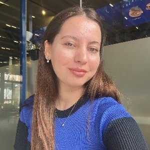 Aziza R. profil fotoğrafı