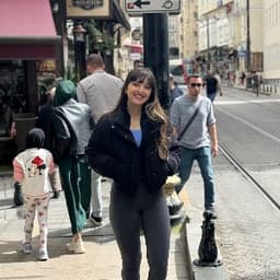 Azize T. profil fotoğrafı