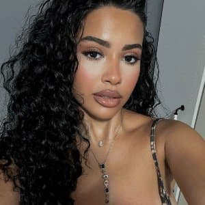Azra A. profil fotoğrafı