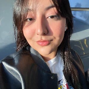 Azra D. profil fotoğrafı