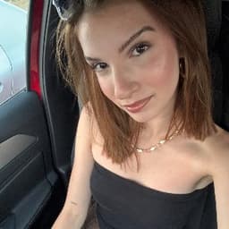 Azra K. profil fotoğrafı