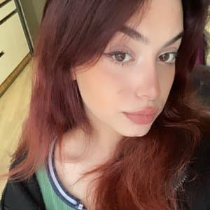 Azra Y. profil fotoğrafı