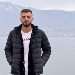 Batıkan İ. profil fotoğrafı