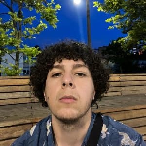 Berkay G. profil fotoğrafı