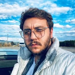 Burak Ç. profil fotoğrafı