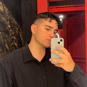 Burak K. profil fotoğrafı
